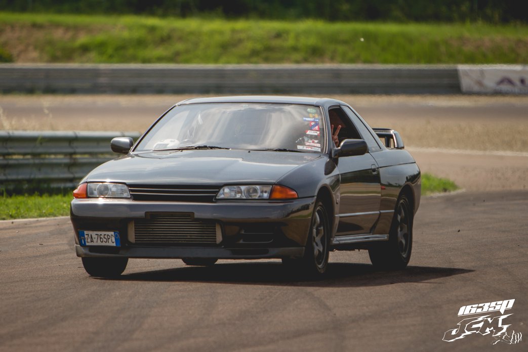 Nissan Skyline GTR R32